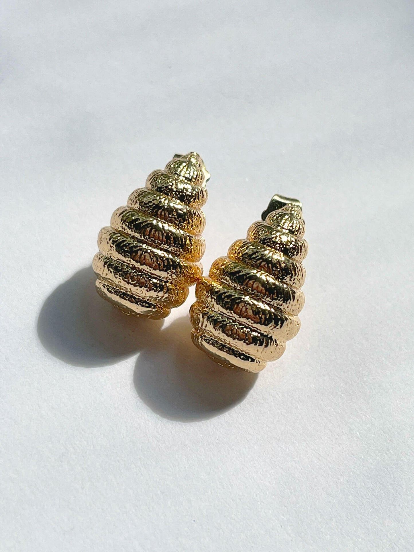 Aretes Caracol Dorado