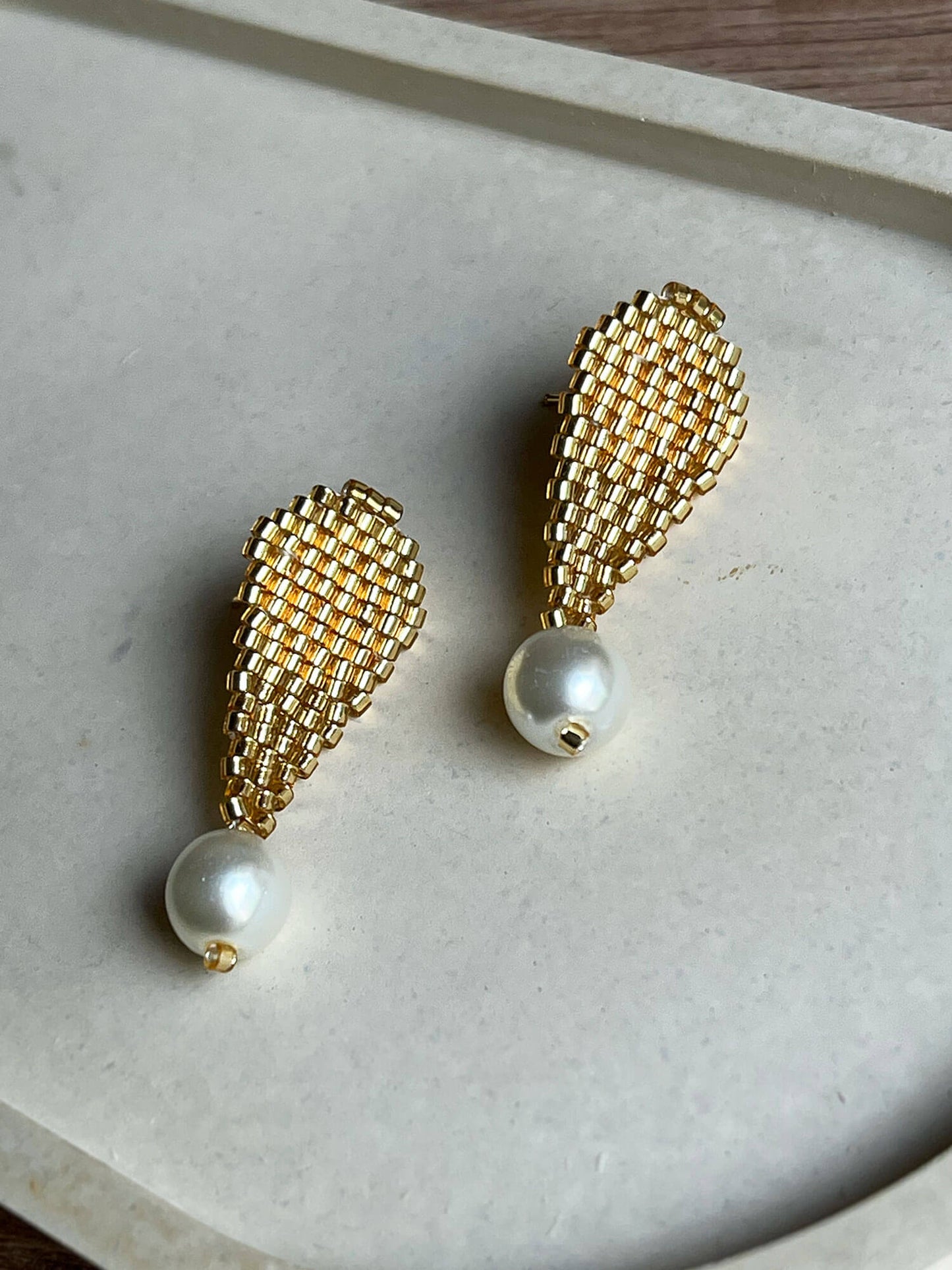 Aretes Gotas Doradas