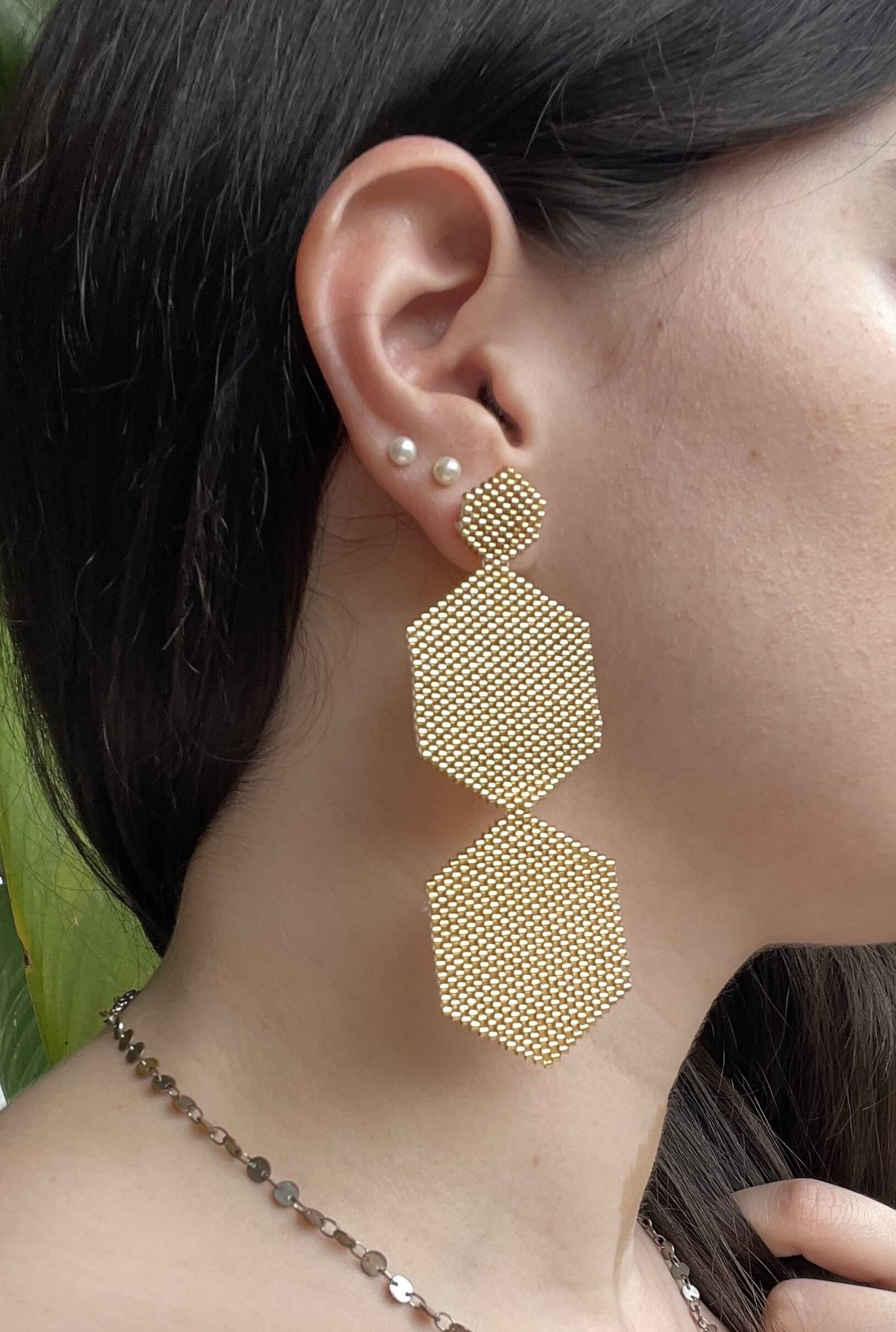 Aretes Hexágono Dobles Dorados Amazonas