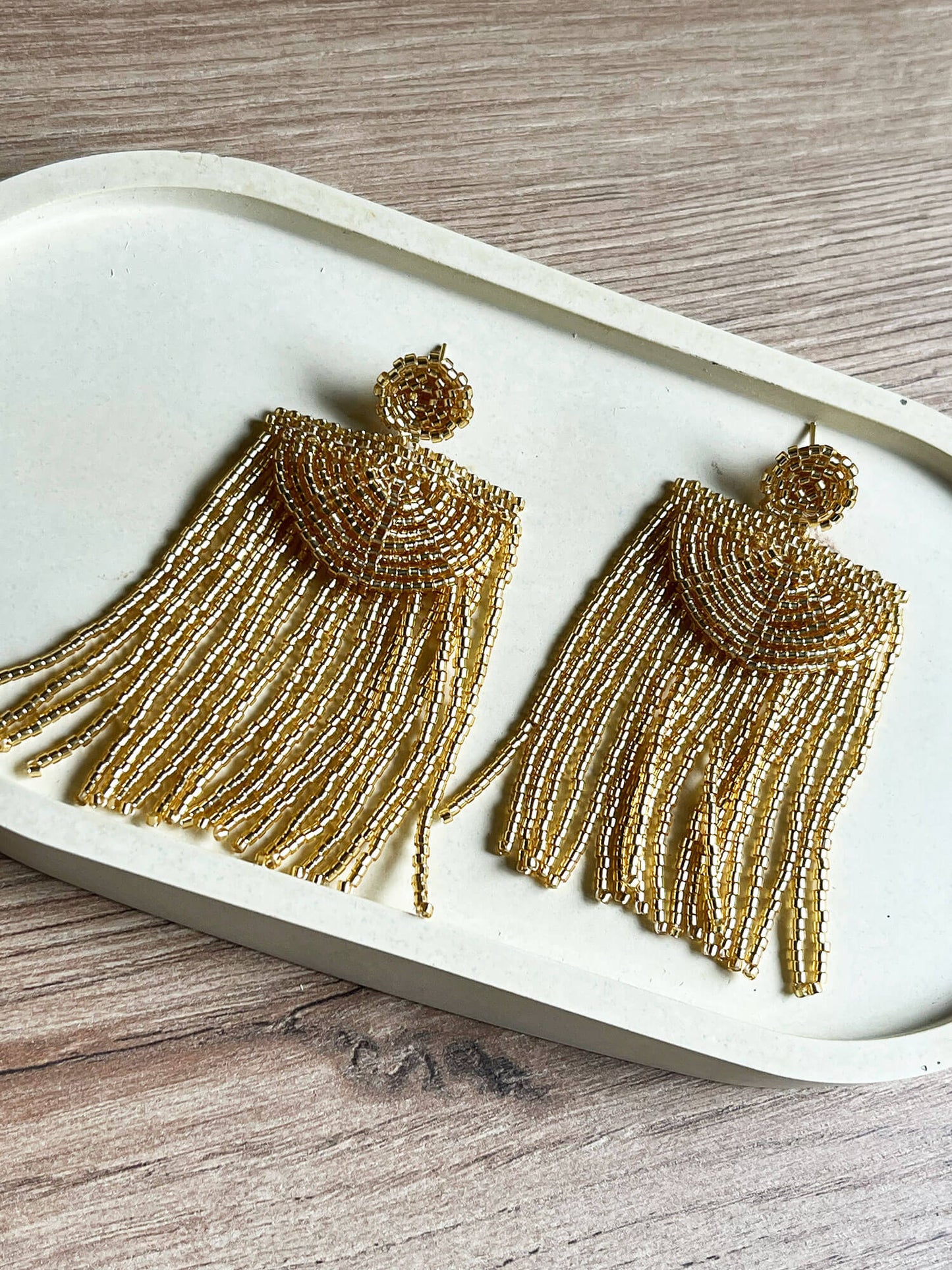 Aretes Étnico Dorado