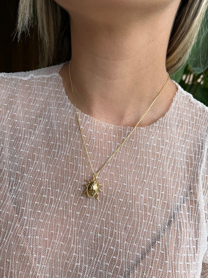 Collar/choker Escarabajo